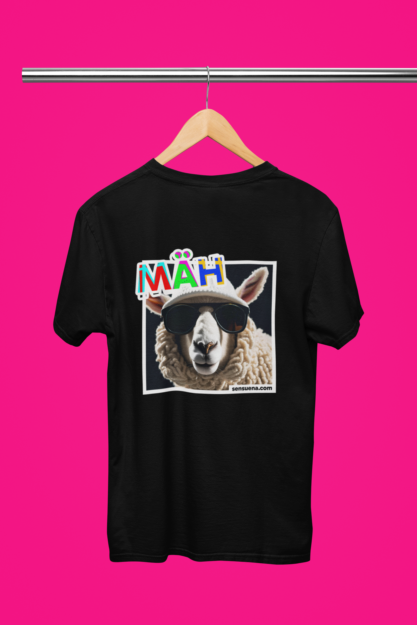 "MÄH" - BIG PRINT Premium Bio T-Shirt / klassisch, oversized